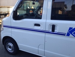 車へのシート貼り 初挑戦!